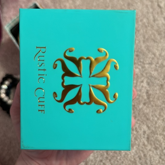 Rustic Cuff Set - Picture 2 of 2